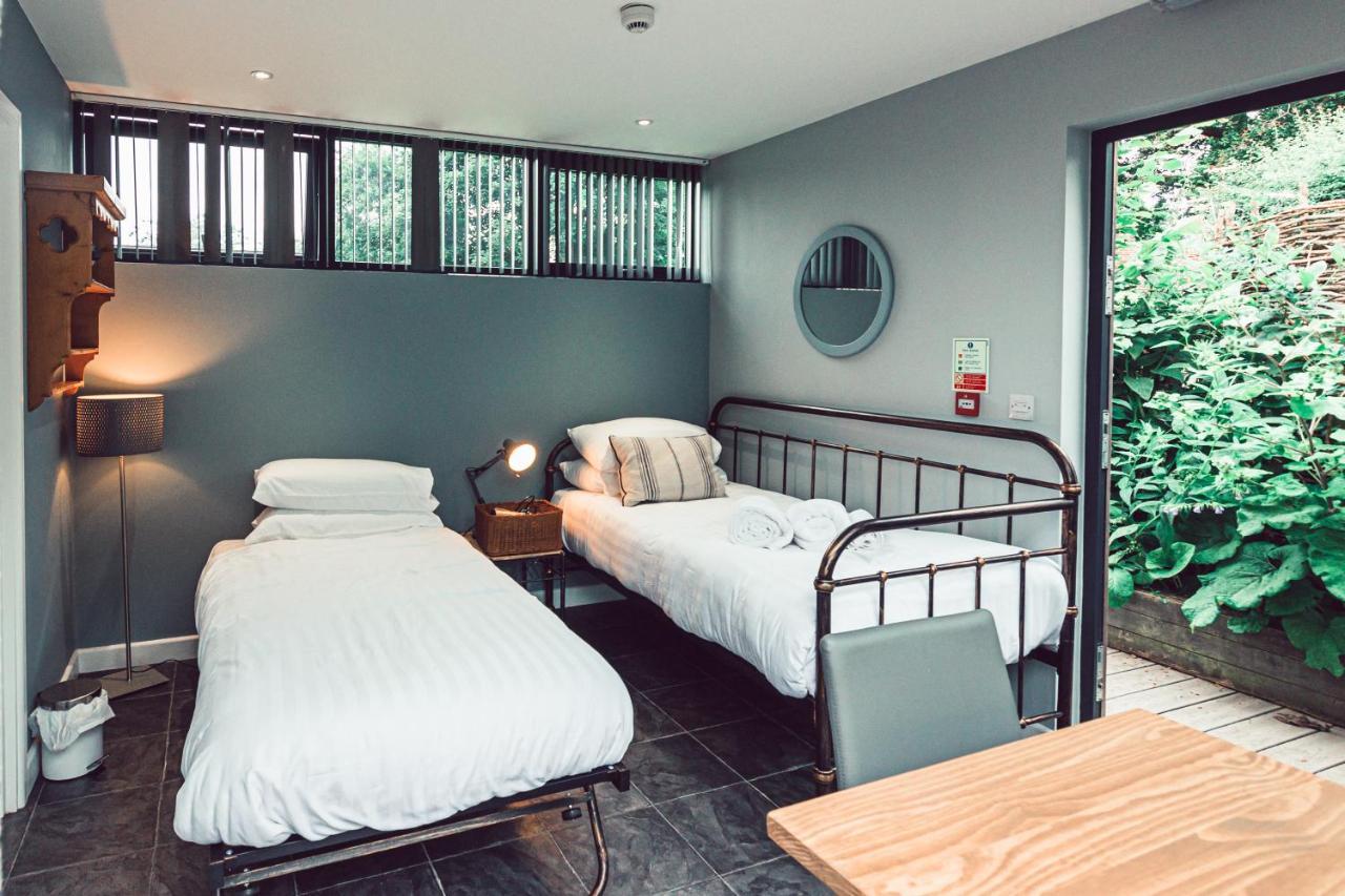 Clophill Eco Lodges Eksteriør bilde